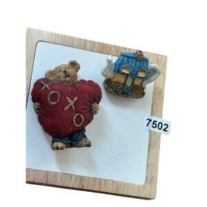 Boyds Bear With Heart & Cottage Pins Collectible Figurines Set